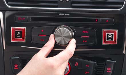 Audi A4 - X703D-A4: Alpine Control Panel